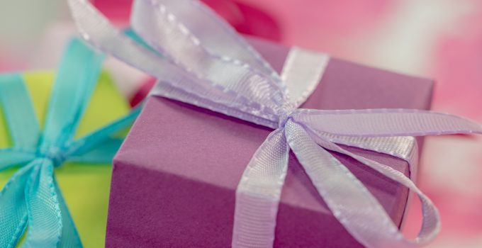 UK Trivial Benefits Law Makes Giving Gifts To Employees Easier